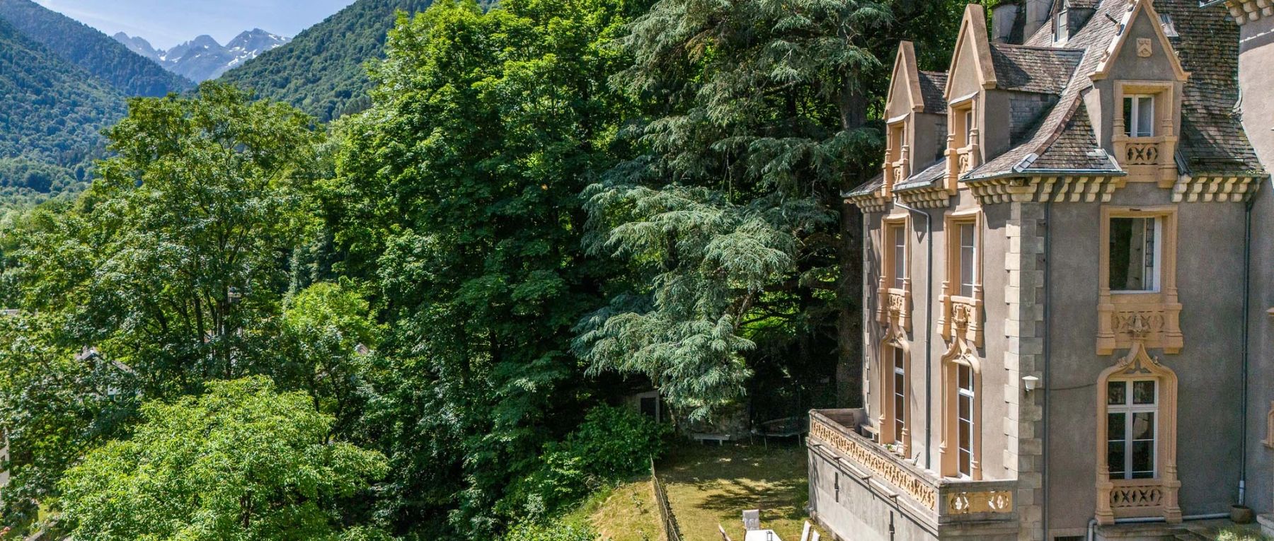 001 chateau des pyrenees south west france olivers travels desktop center