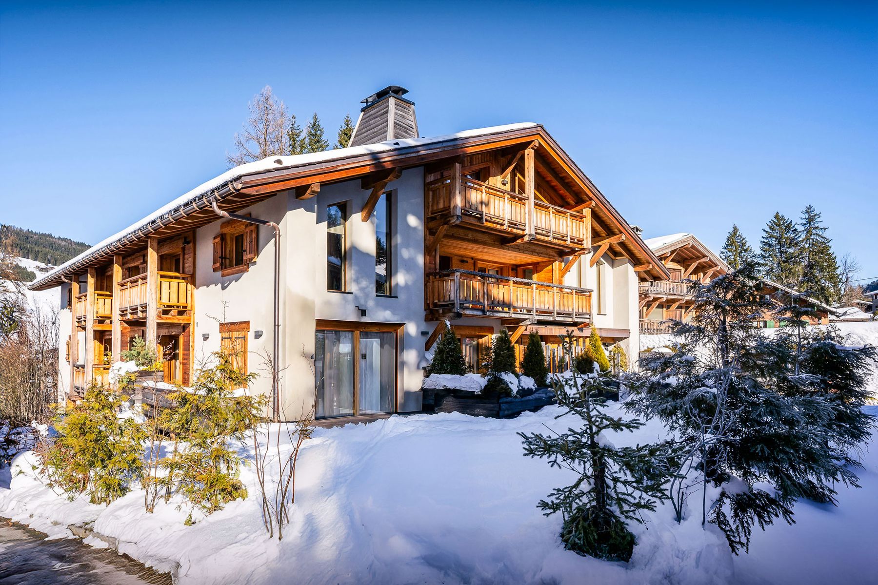 Apartment Villeneuve Olivers Travels 01