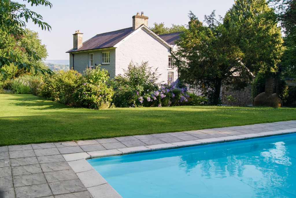 Tregaron Manor Wales Olivers Travels2