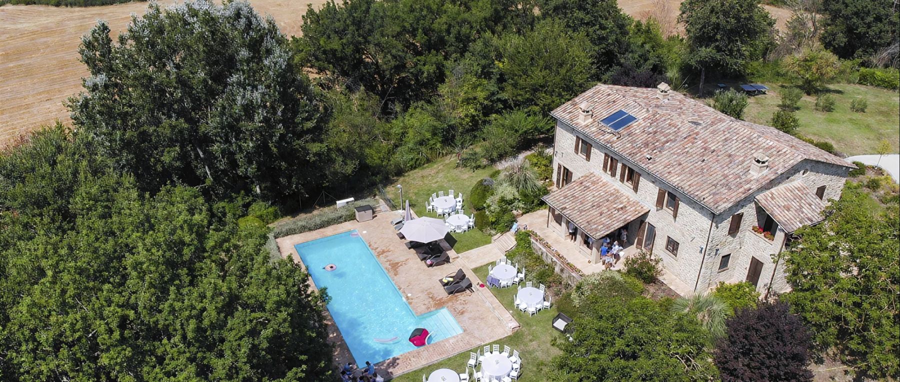 001 villa condotti central italy olivers travels desktop center