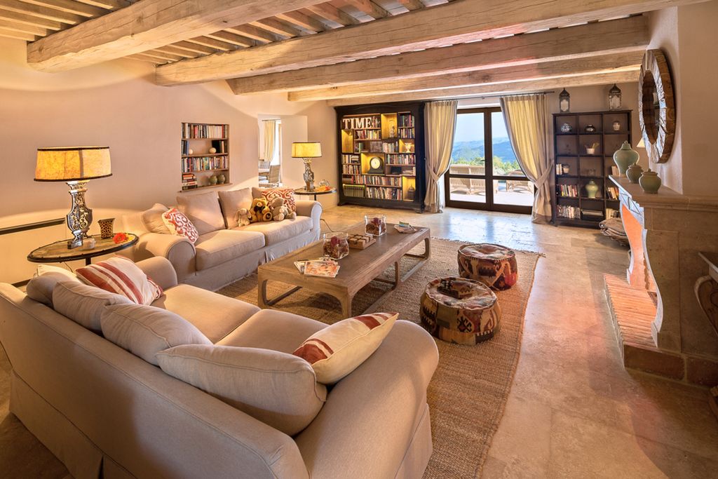 Villa Santa Croce Umbria OliversTravels 4