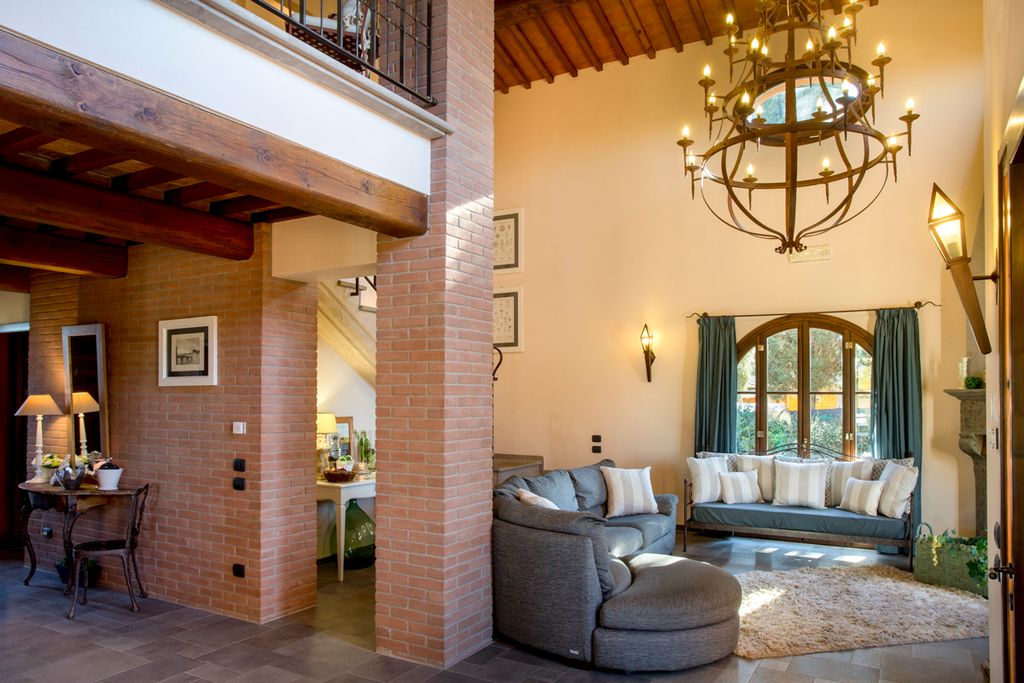 Villa Le Fauci Tuscany Italy Olivers Travels 1  2 
