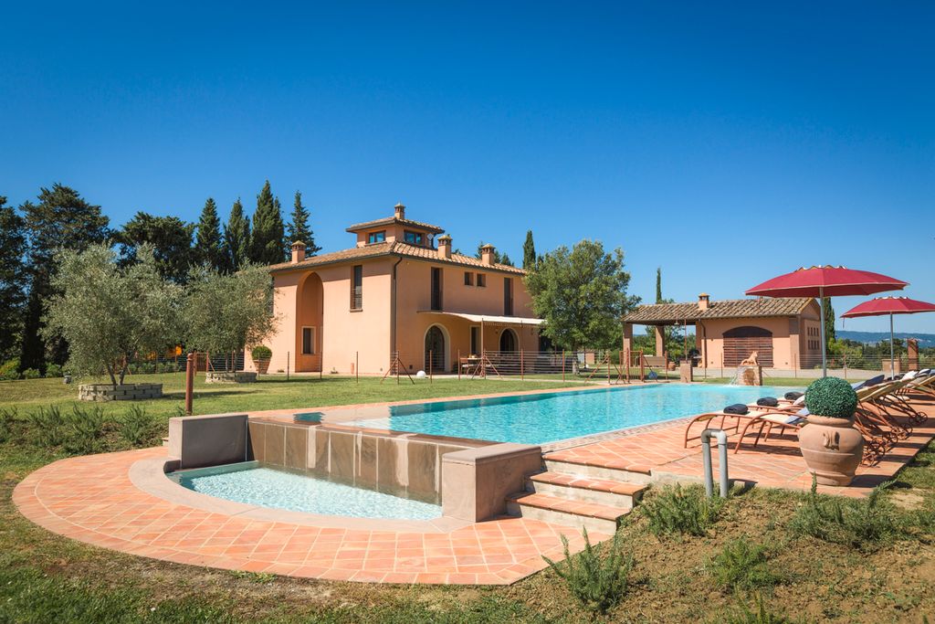 Villa Le Fauci Tuscany Italy Olivers Travels 1  1 