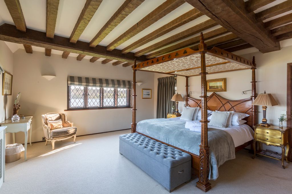 Waterside House Sussex East Olivers Travels 4
