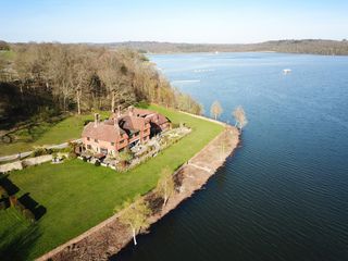 Waterside House Sussex East Olivers Travels 1