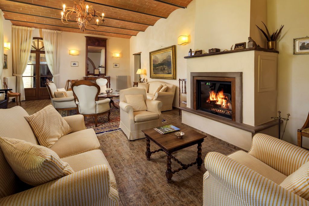 Villa Anna Tuscany Olivers Travels 3