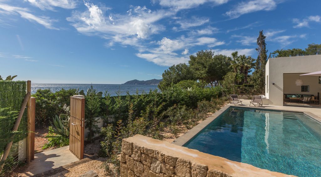 Villa Toca Ibiza Olivers Travels 5