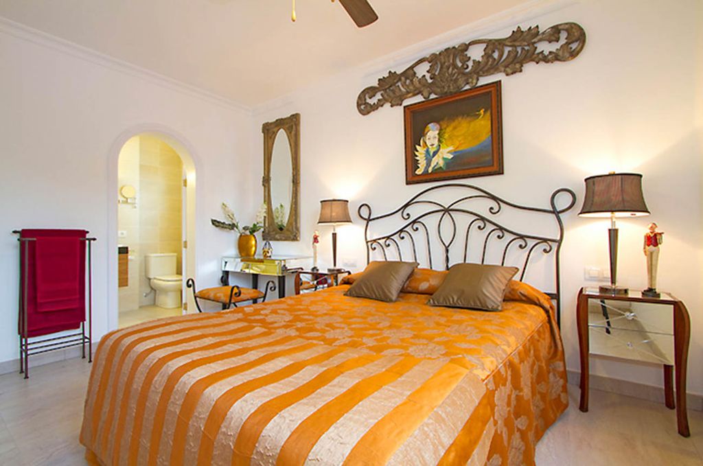 Villa Valdes Lanzarote Spain Olivers Travels 3