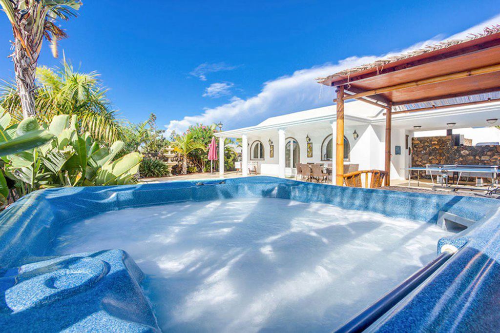 Villa Valdes Lanzarote Spain Olivers Travels 4