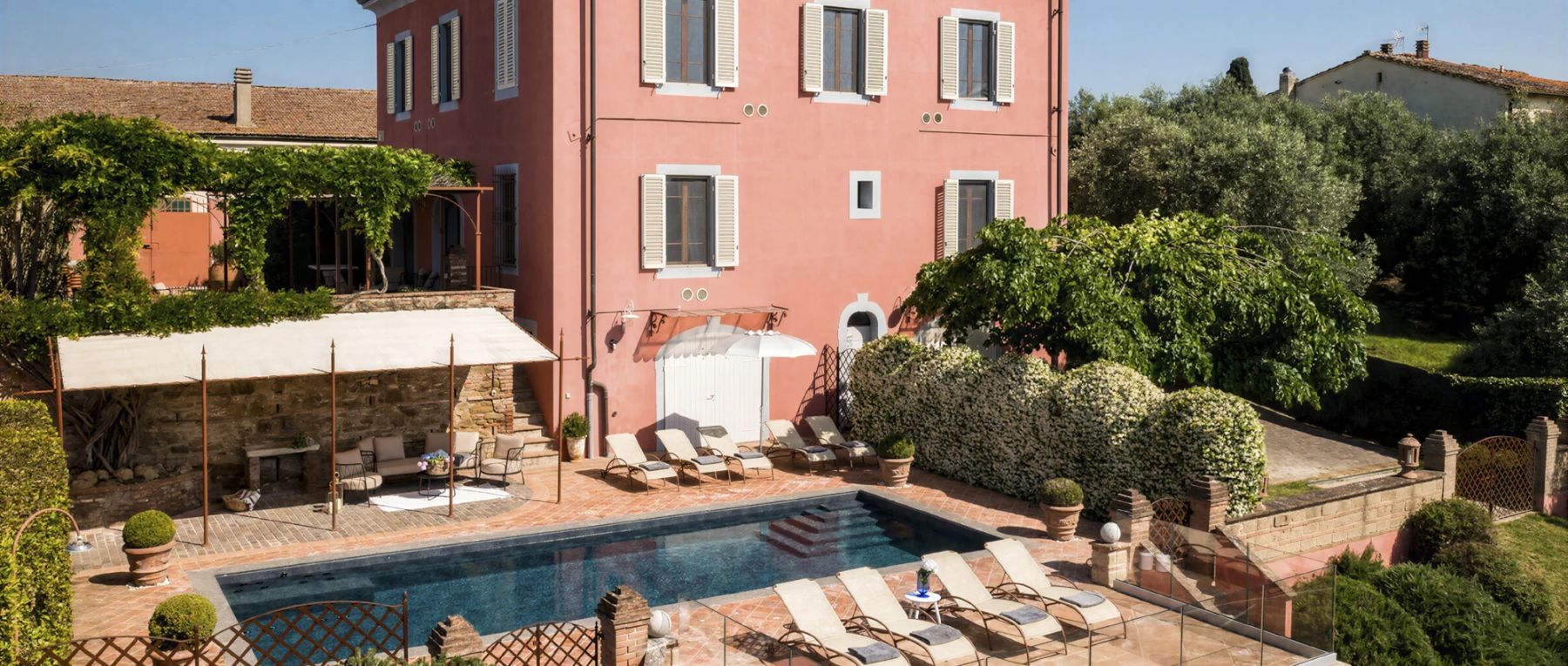 001 villa dania central italy olivers travels desktop center