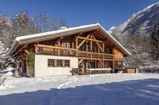 Chalet Violette Chamonix Ski France OliversTravels 1