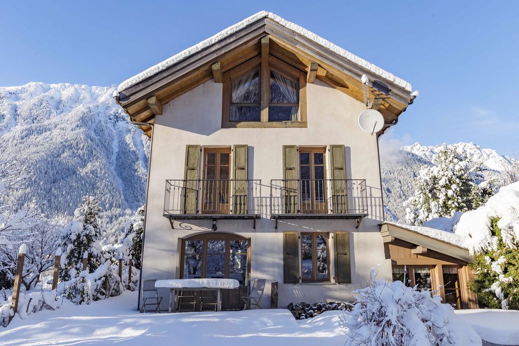 Chalet Tempeste Chamonix France Ski OliversTravels 2