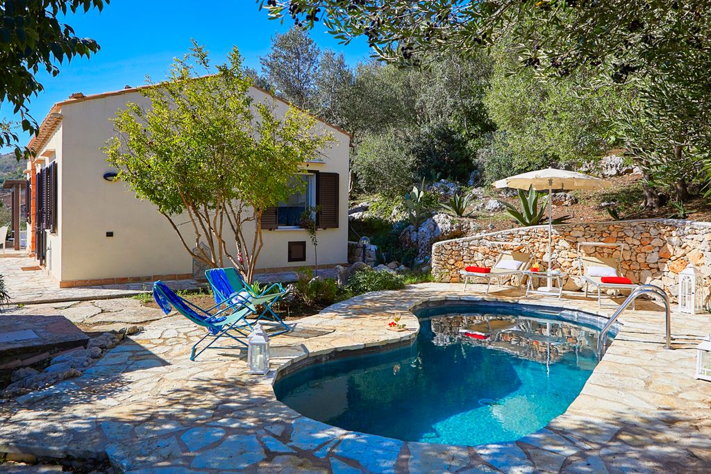 Villa Luminosa Sicily Olivers Travels 2