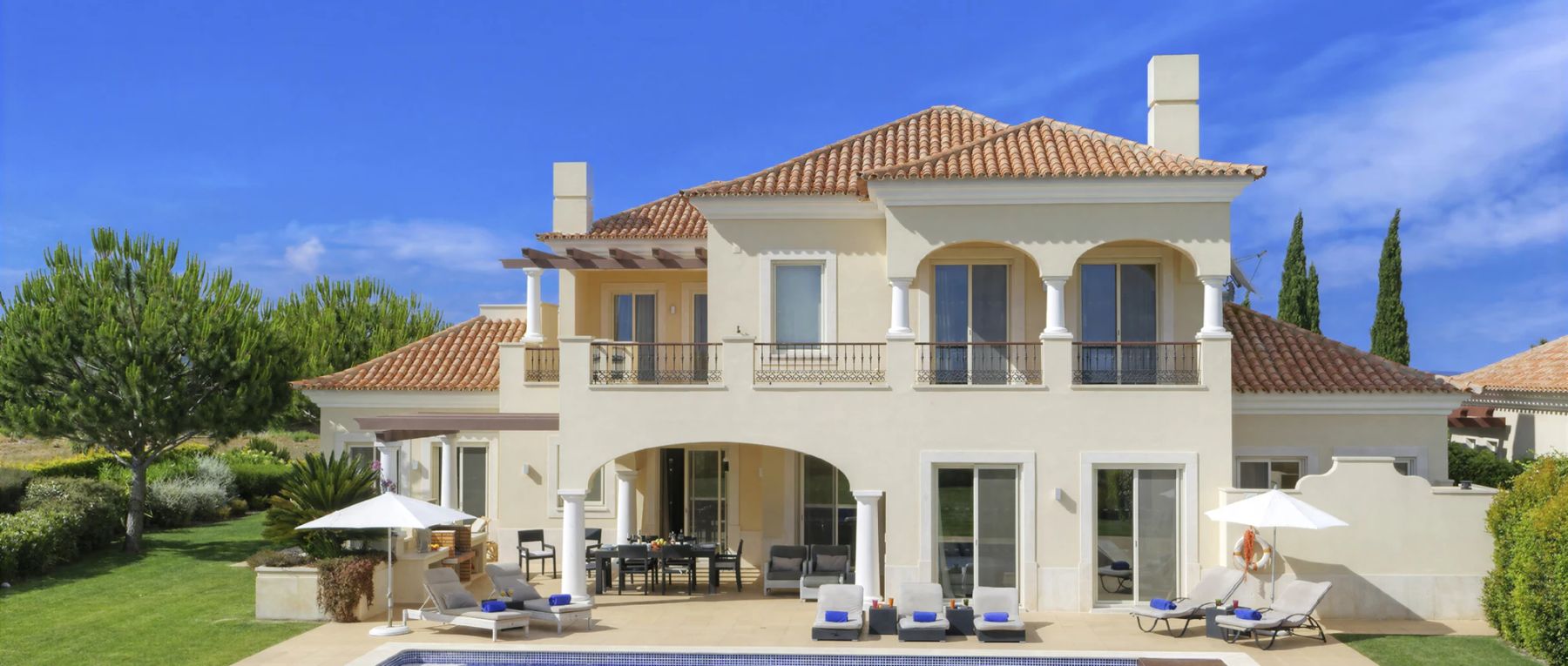 001 monte rei resort 4 bedroom twin villa with private pool algarve olivers travels desktop center