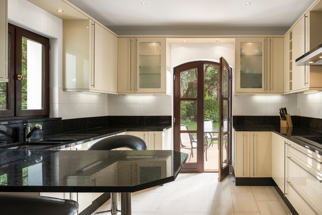 Villa Aurora Pine Cliffs Olivers Travels 5