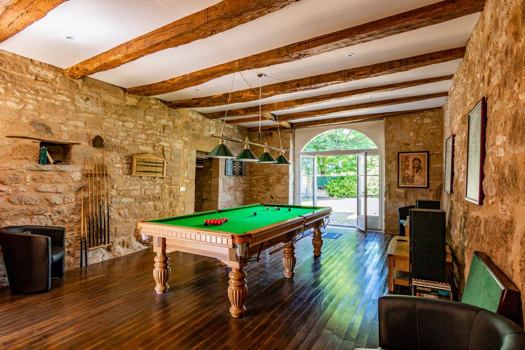 Maison Bourg Midi Pyrenees Olivers Traves 5