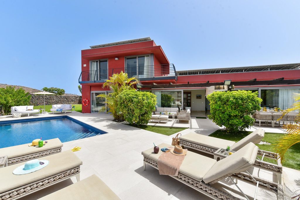 Villa Danica Salobre Gran Canaria Olivers Travels 001