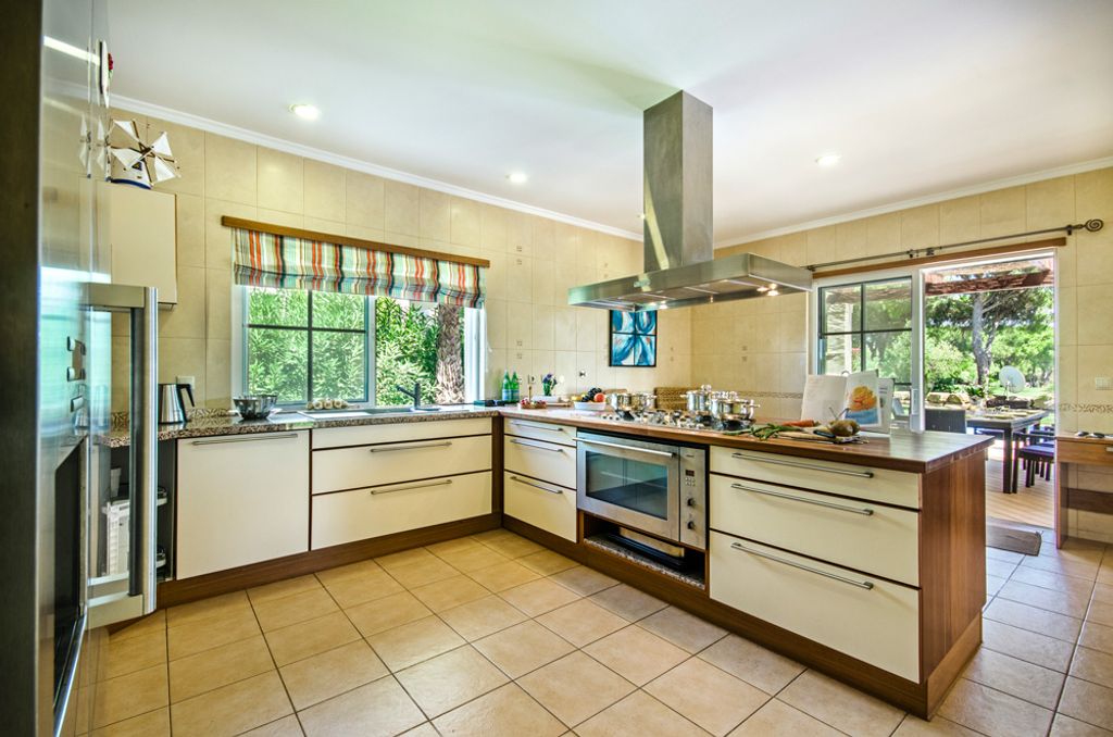 Leisure Villas Casa Golfinho Algarve Olivers Travels 3