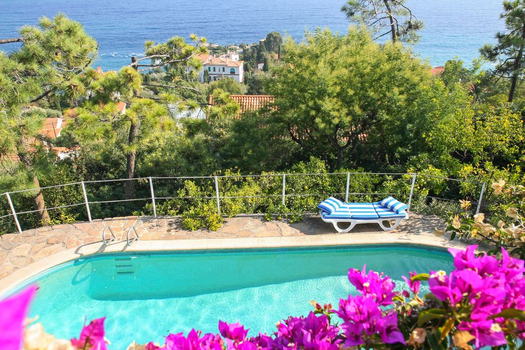 Le Balcon Romantique French Riviera Olivers Travels 2