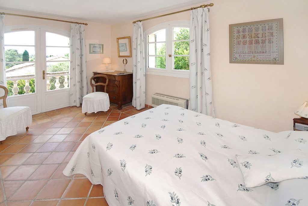 La Brise De Mer Languedoc Olivers Travels 3