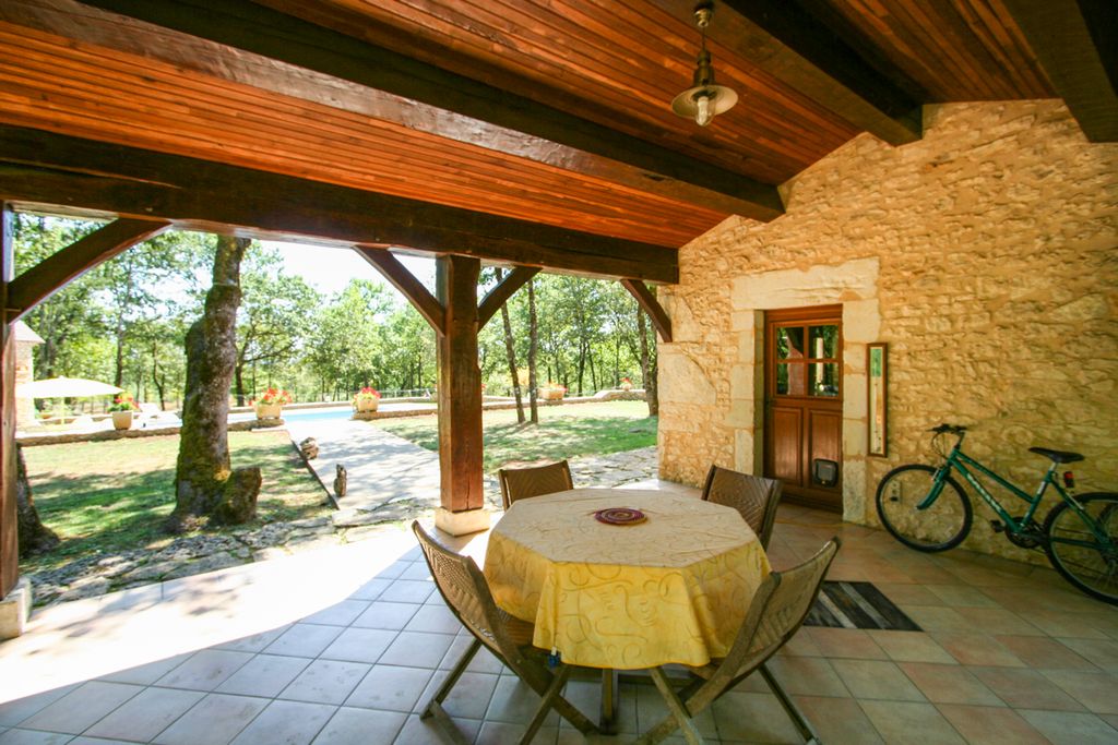 Villa Chambre du Paradis Dordogne Olivers Travels3