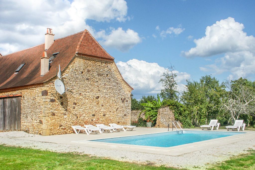 Robin Dordogne France OliversTravels 1