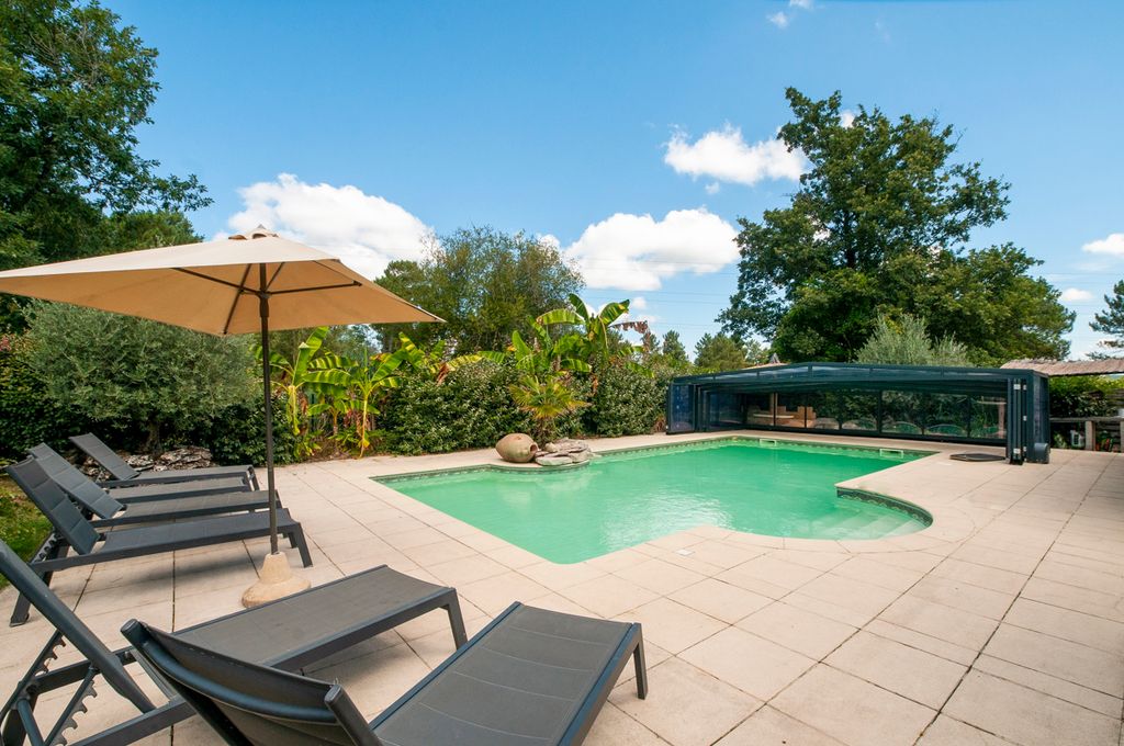 Villa Perle Dordogne Olivers Traves 1