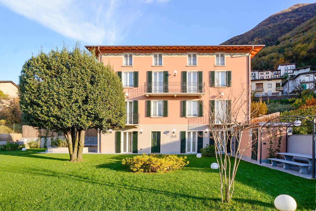 Villa Geovana Italian Lakes Olivers Travels 1 01