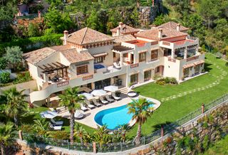 Villa Pietro Costa del Sol Olivers Travels 1