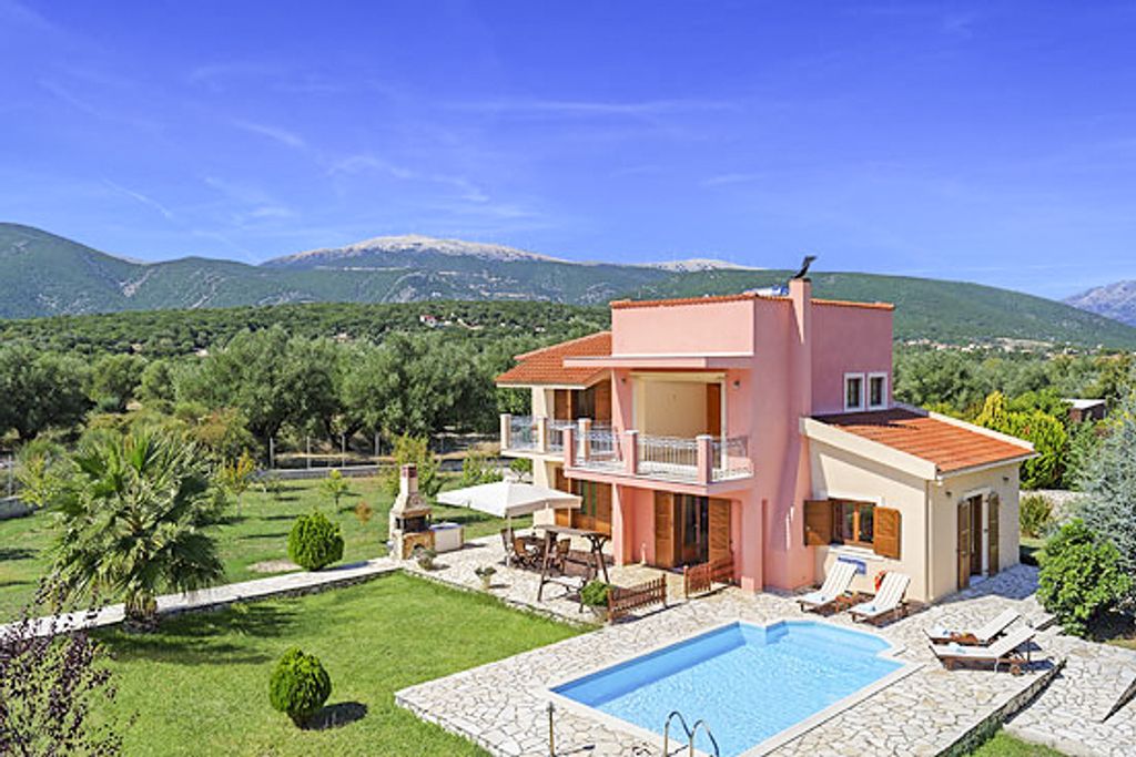 Penelope I Kefalonia Olivers Travels 5
