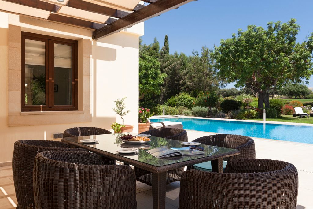 Villa Zsofia Aphrodite Hills Olivers Travel2