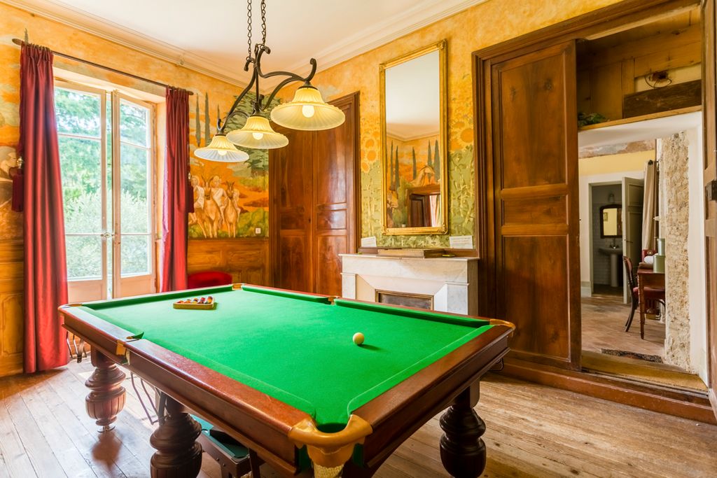 Chateau Ferme Aquitaine Olivers Travel 3