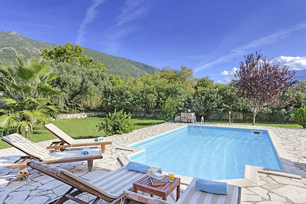 Penelope II Kefalonia Olivers Travels 5