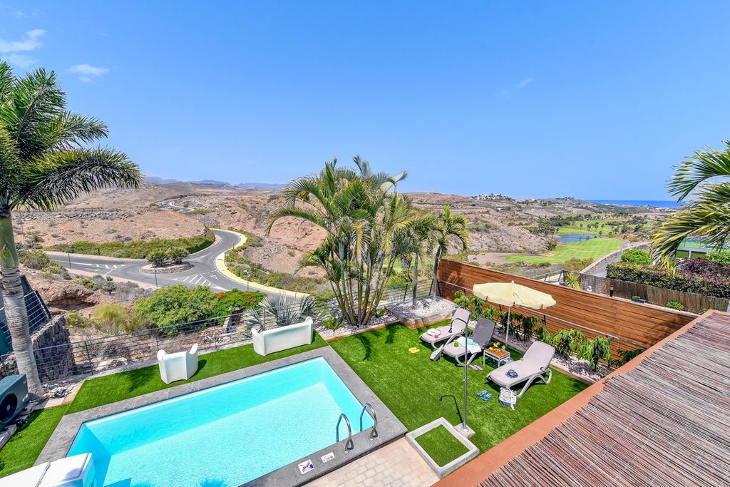 Villa Amadores Gran Canaria Olivers Travels 02