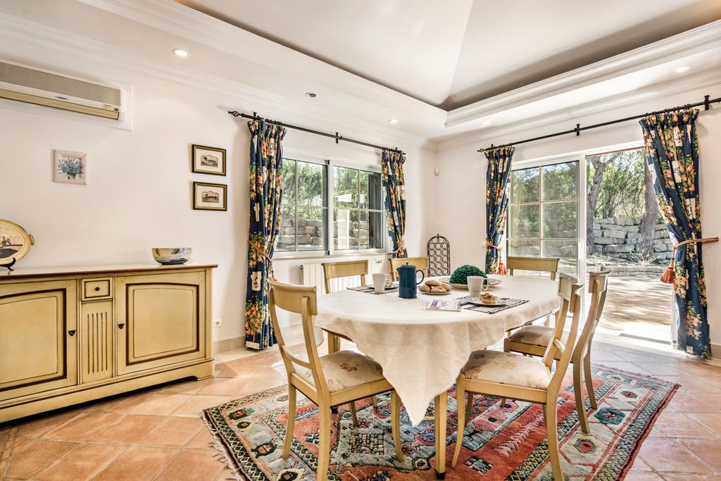Villa Paz Quinta do Lago Olivers Travels5