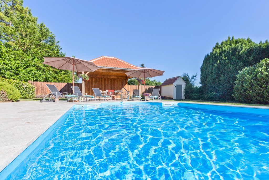 Chateau le Temple Aquitaine Olivers Travel 2