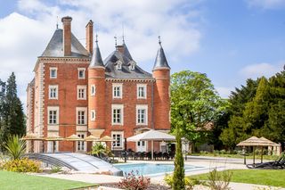 Chateau Romenay Burgundy Olivers Travels 1