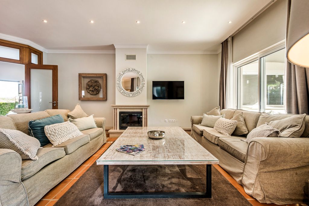Villa Iria Quinta Do Lago Olivers Travel 3