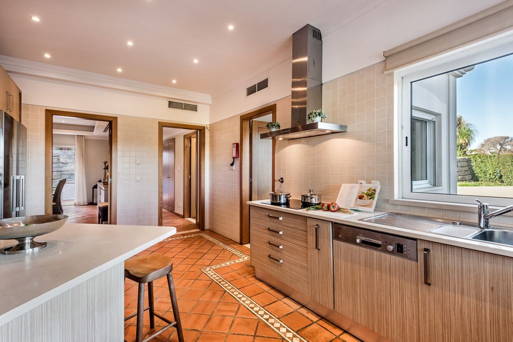 Villa Iria Quinta Do Lago OliversTravels 5