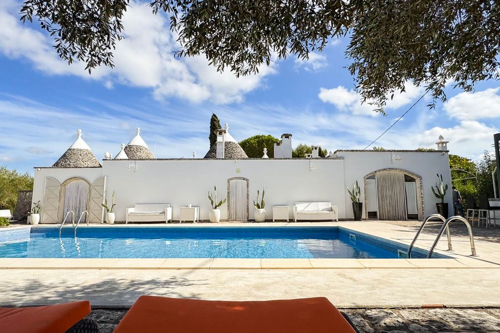 Trullo Ava Puglia Italia OliversTravels 2