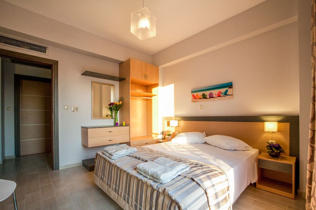 Villa Levantes Crete Olivers Travels 3