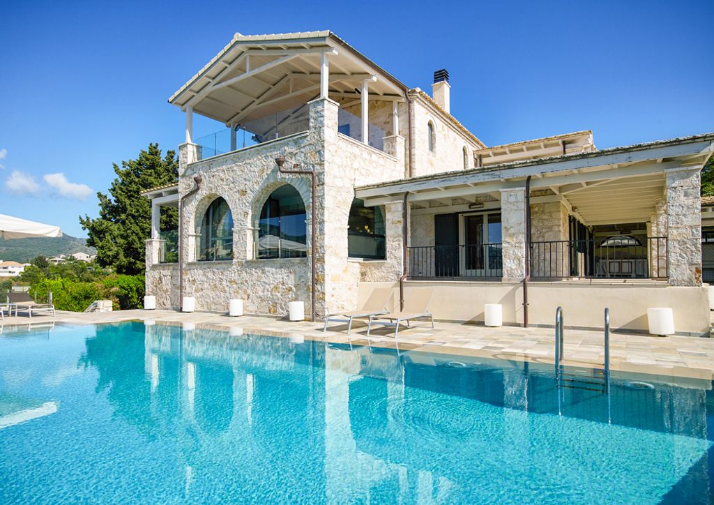 Villa Pitoulis Sivota Olivers Travels 1