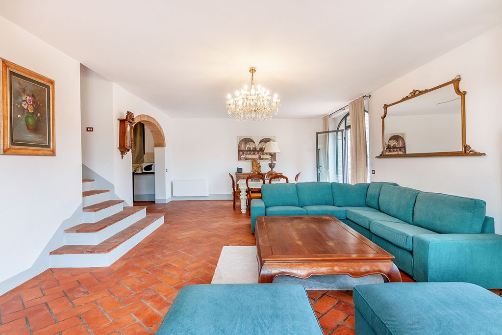 Villa Vigneto Tuscany Olivers Travlels 7