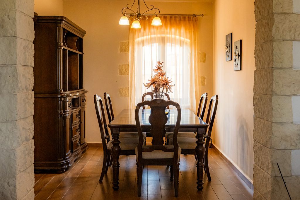 Villa Giovanta OliversTravels 3