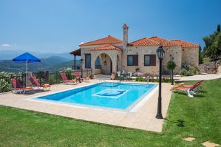 Villa Polemarchi Iris Crete Olivers Travels 1
