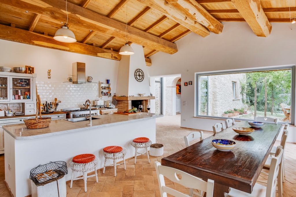 Villa Todari Lazio Olivers Travels4