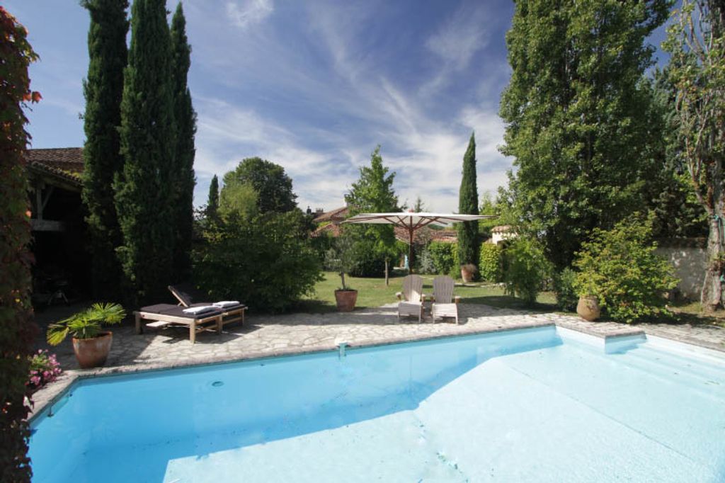 Chateau Agenais   Bordeaux   Aquitaine   Simply Chateau 1  2 