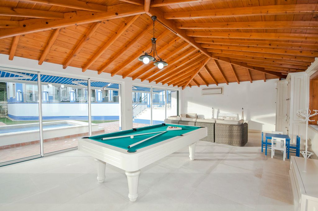 Villa Millie Olhos D Agua Olivers Travels 4