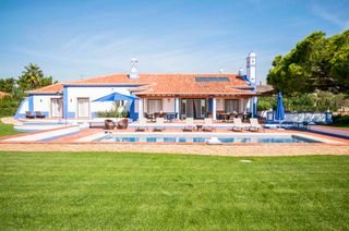 Villa Magda Olhos D Agua Olivers Travels 1
