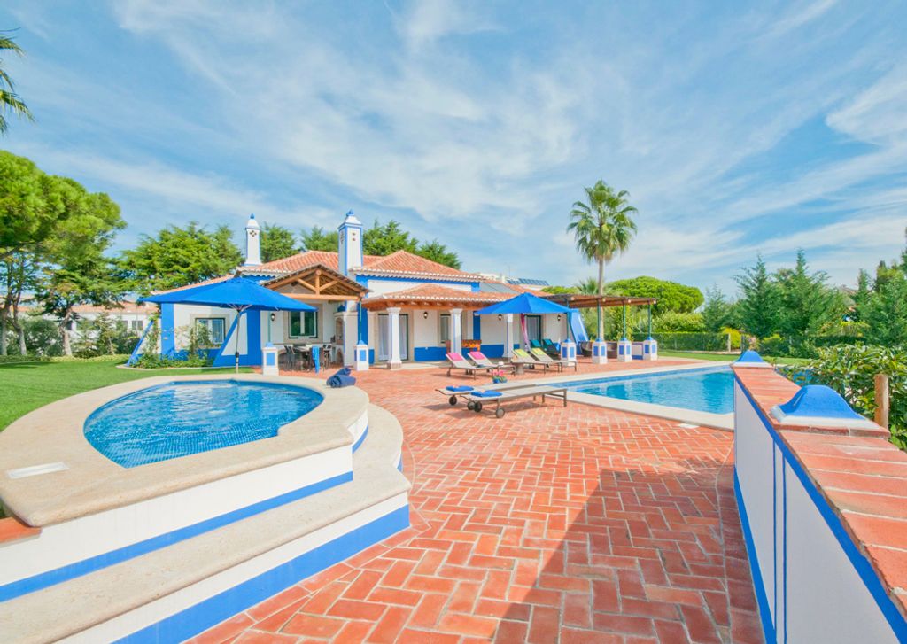 Villa Carla Olhos D Agua Olivers Travels 1